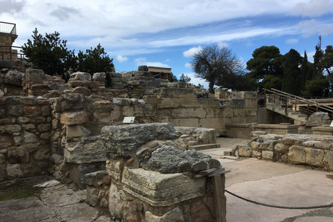 Knossos Palace: Family-friendly Mythology Tour