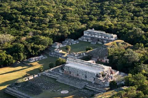 de mérida visite de uxmal kabah avec le planétarium maya