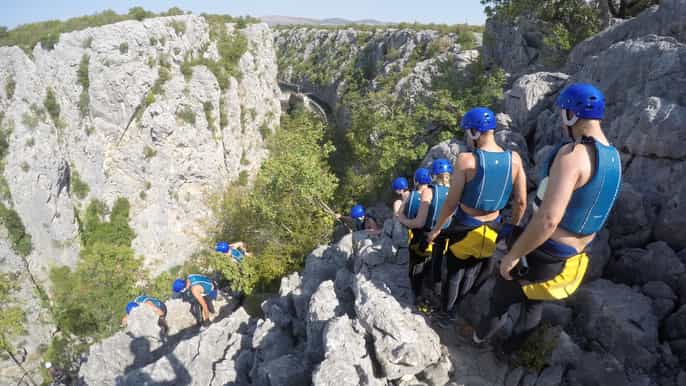 omiš cetina river canyoning experience