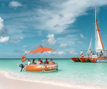 Noord: Afternoon Sailing Trip with Snorkeling and Open Bar