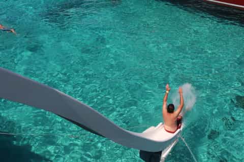 Comino: Blue Lagoon, Crystal Lagoon, and Seacaves Tour