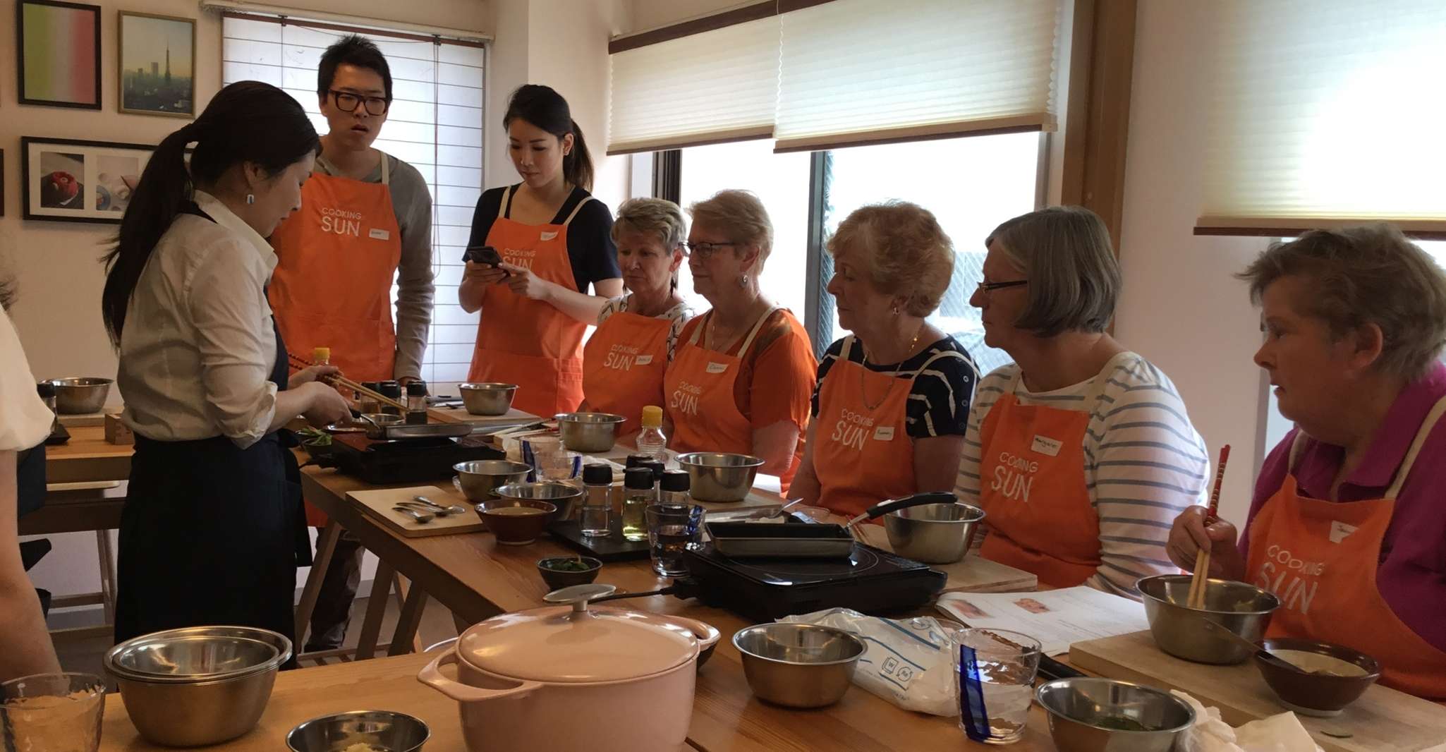Tokyo: Sushi Making Class photo 5