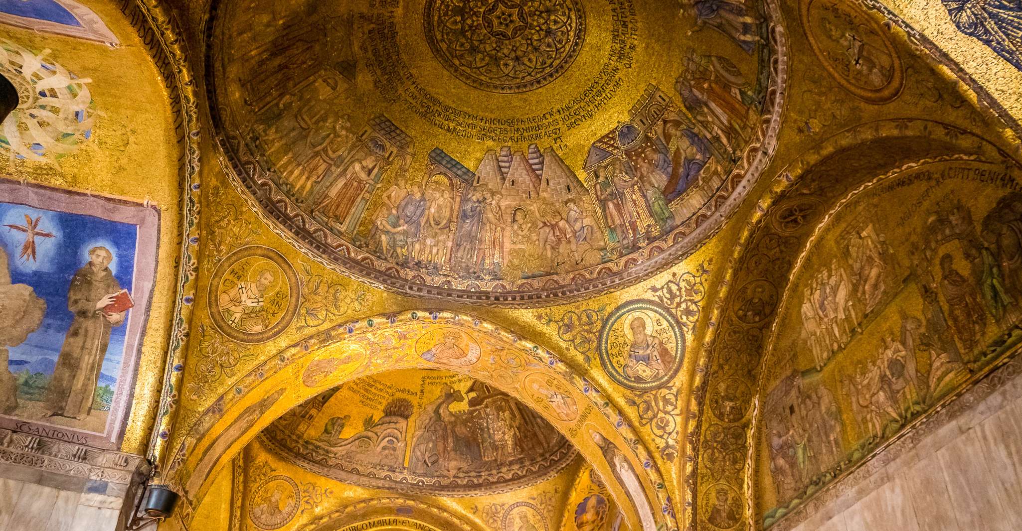 Doge's Palace & St. Mark's Basilica with Terrace Access Tour - Hizvo