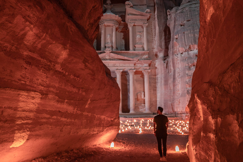 Petra: tour privato da AmmanTour senza guida o biglietto d&#039;ingresso