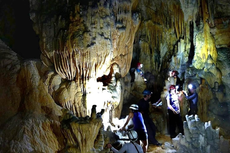 San Ignacio: Kristallhöhle & Blue Hole Nationalpark + Mittagessen