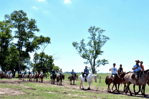 Buenos Aires: Argentine Gaucho Day at Santa Susana Ranch