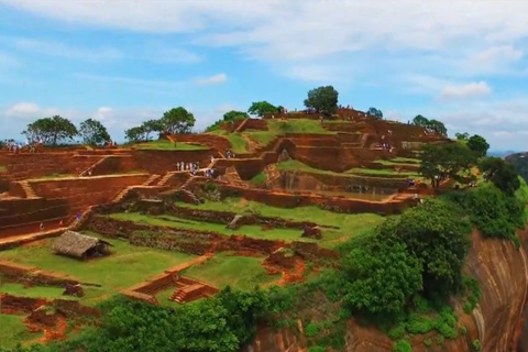 Sri Lanka: hoogtepunten dagtour en safari in de westelijke provincie