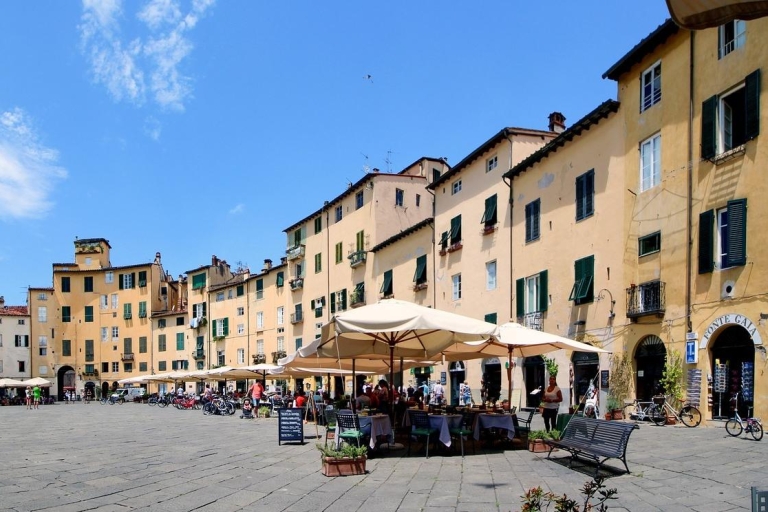 Lucca: Private Guided Walking Tour