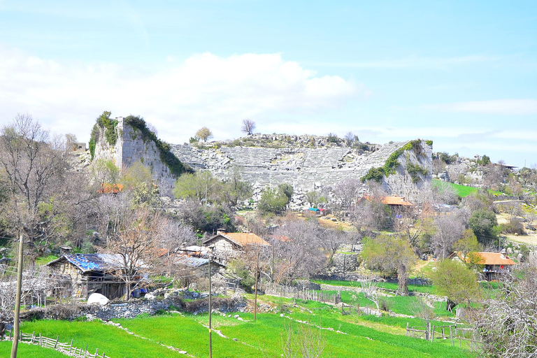 塔齐峡谷、阿凡达乐园和塞尔格古城之旅