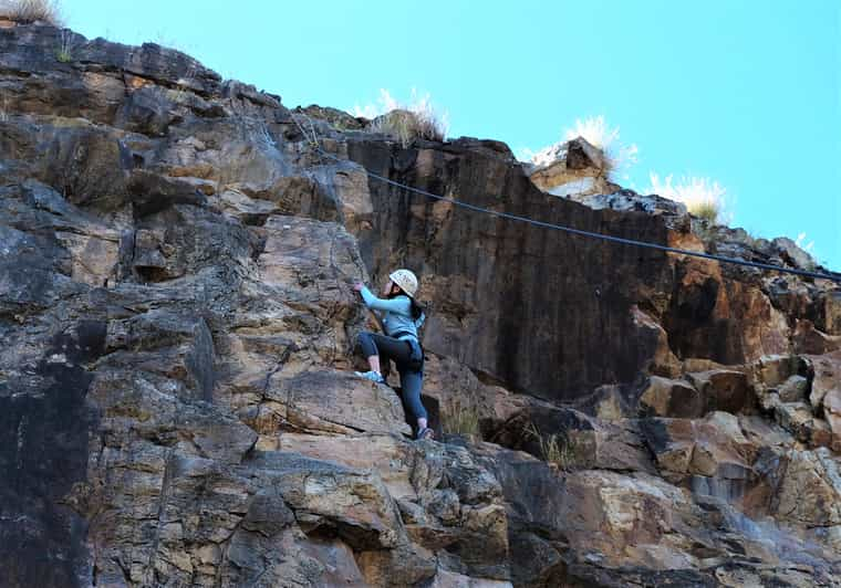 Brisbane: Outdoor Rock Climbing Session | GetYourGuide