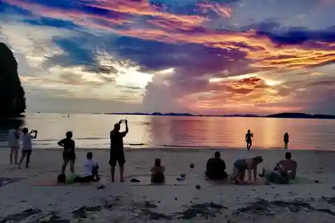 Krabi: 4 Island Tour, Sunset+Plankton, Small Group 12 pax