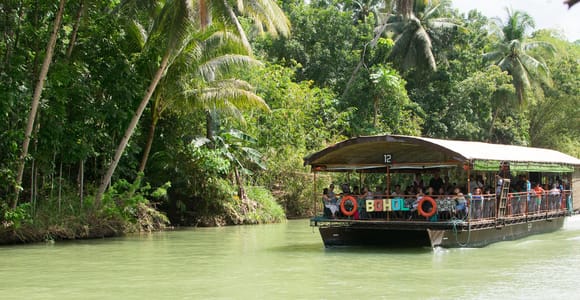 Bohol: Loboc River Buffet-Lunch Cruise with Private Transfer