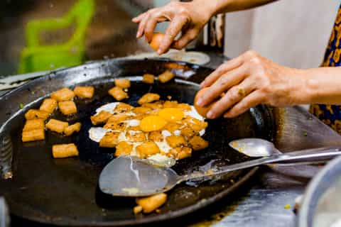Ho Chi Minh City: Private Street Food Evening Walking Tour