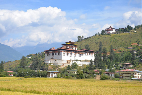 Bhutan: 6-Day Nature and Culture Tour with Phobjikha Valley