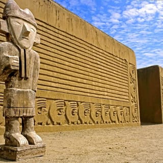 Trujillo: Full-Day City Tour with Visit to Chan Chan