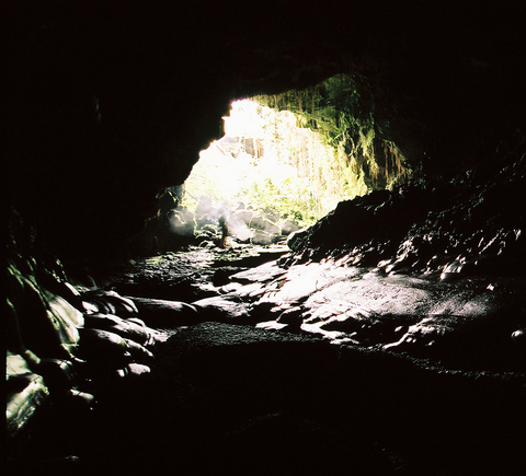 Underground, catacombs & cemeteries