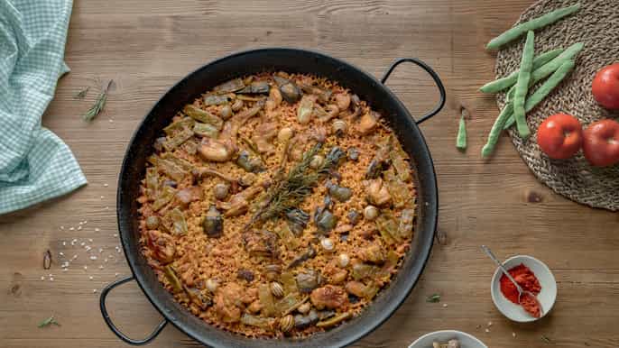 madrid valencian paella cooking class