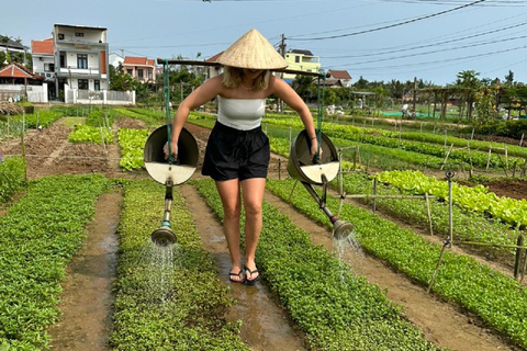 Hoi An : Pueblos Privados en Tour en Moto y Barco CestoHoi An: Tour Privado de Aldeas en Moto y Paseo en Barco