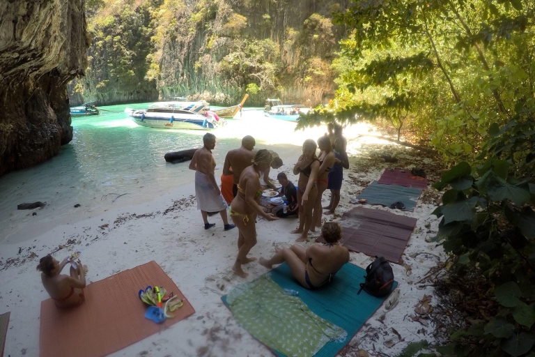Krabi: Koh Phi Phi-tour, kleine groep 12 pax, volledige dagtourOphalen in Ao Nang - Railay