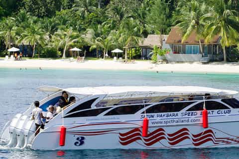 Phuket: Speedboat Transfer To/From Ko Phi Phi Don