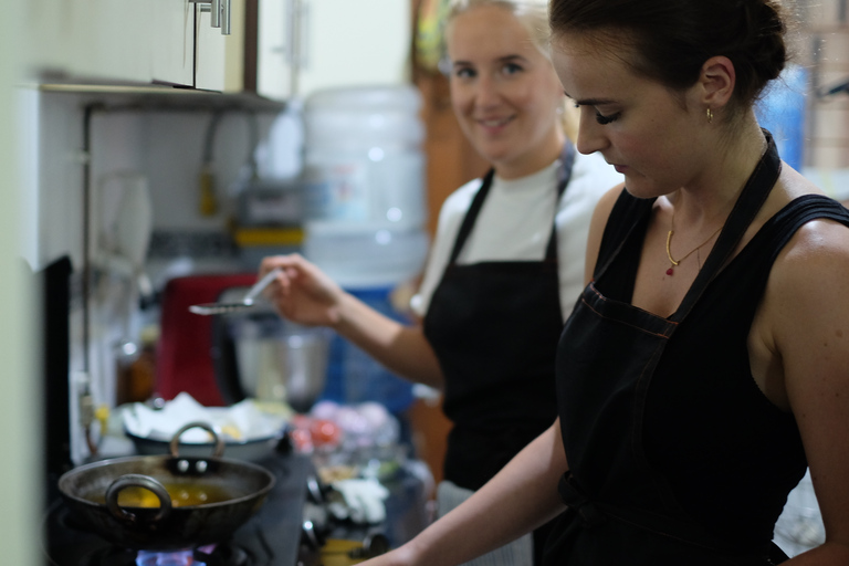 Nueva Delhi: clase de cocina tradicional de 5 horas con chef local