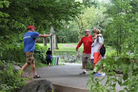 Central Park: Live Guided Bike Tour