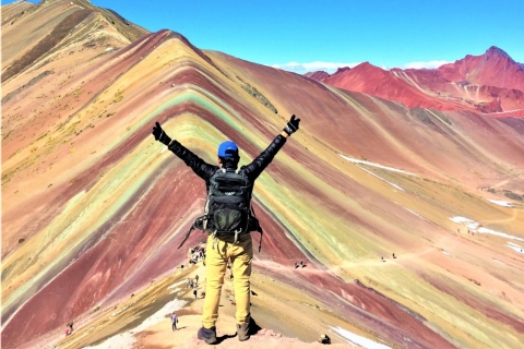 Cueco : montagne arc-en-ciel et vallée rouge, visite premiumDepuis Cuzco : randonnée à Vinicunca et dans la vallée rouge