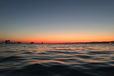 Lissabon: boottocht van 1 of 2 uur op de rivier de Taag2 uur durende cruise bij zonsondergang