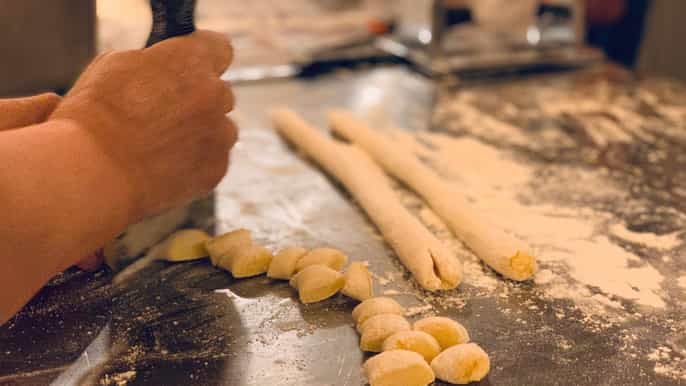 rome pasta and tiramisu making class