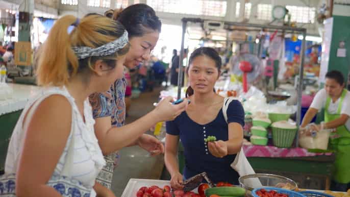bangkok handson cooking class with courageous kitchen