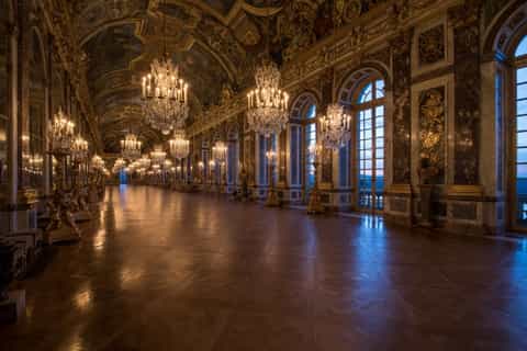 Versailles Half-Day Private Tour with Hotel Transfer