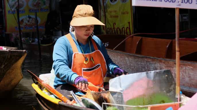 bangkok tour en grupo pequeño por el mercado ferroviario y el mercado flotante