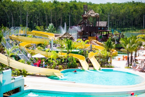 Phuket: Blue Tree Water Park and Beach Club with Transfer Entry Pass with Hotel Transfer Zone A