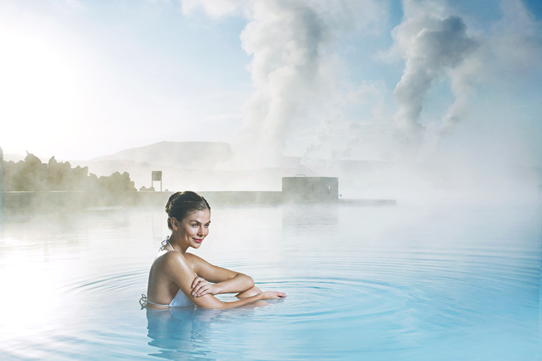 Depuis Reykjavik : Lagon bleu et aurores boréales