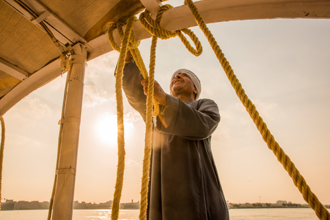 Cairo: Piramides en Sphinx Tour met rivier de Nijl Felucca RidePrivétour zonder toegangsprijzen