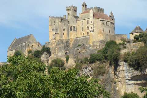 Bordeaux nach Dordogne: Private Tour zu Schlössern und Dörfern