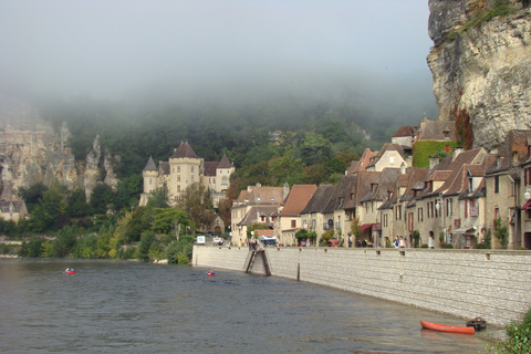 Bordeaux nach Dordogne: Private Tour zu Schlössern und Dörfern