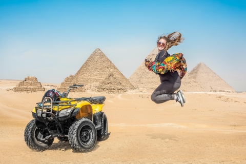 Kair: Pyramids Quad Bike Adventure i opcjonalna przejażdżka na wielbłądachGodzinna przejażdżka quadem wokół piramid
