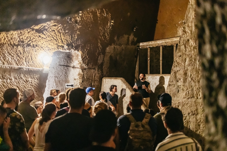 Neapel: Spanisches Viertel: Geführte Tour durch den Untergrund