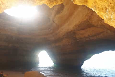 Algarve: Benagil Caves 2-Hour Guided Kayaking Tour