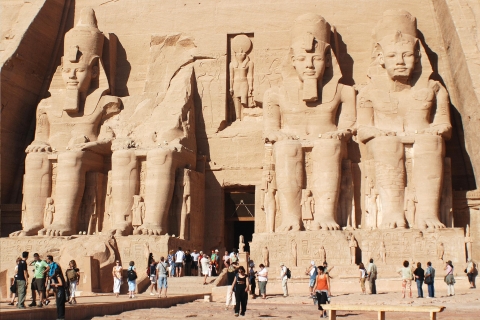 Z Luksoru: 2-dniowa prywatna wycieczka do Edfu, Asuanu i Abu SimbelPrywatna wycieczka z dowozem do Luksoru bez opłat za wstęp