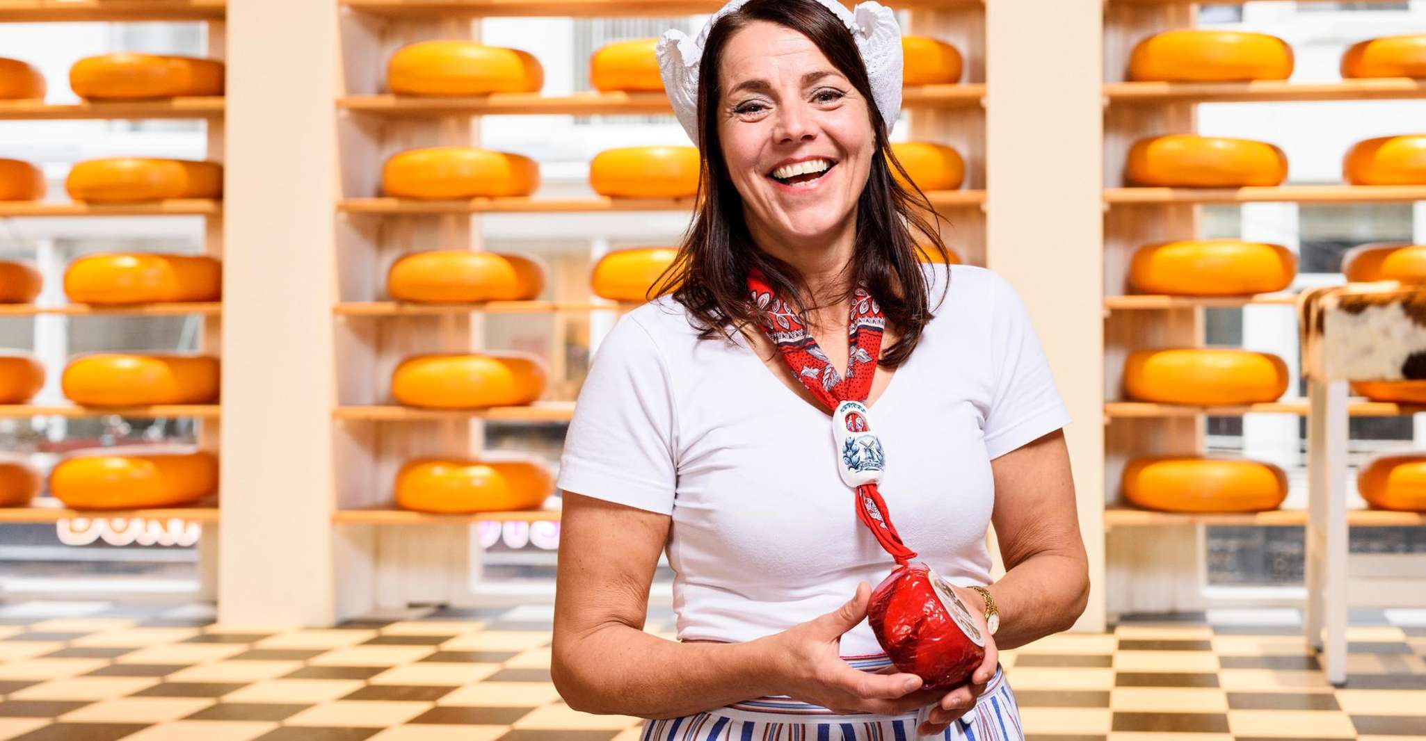 Amsterdam: Premium Henri Willig Cheese Tasting Experience photo 1