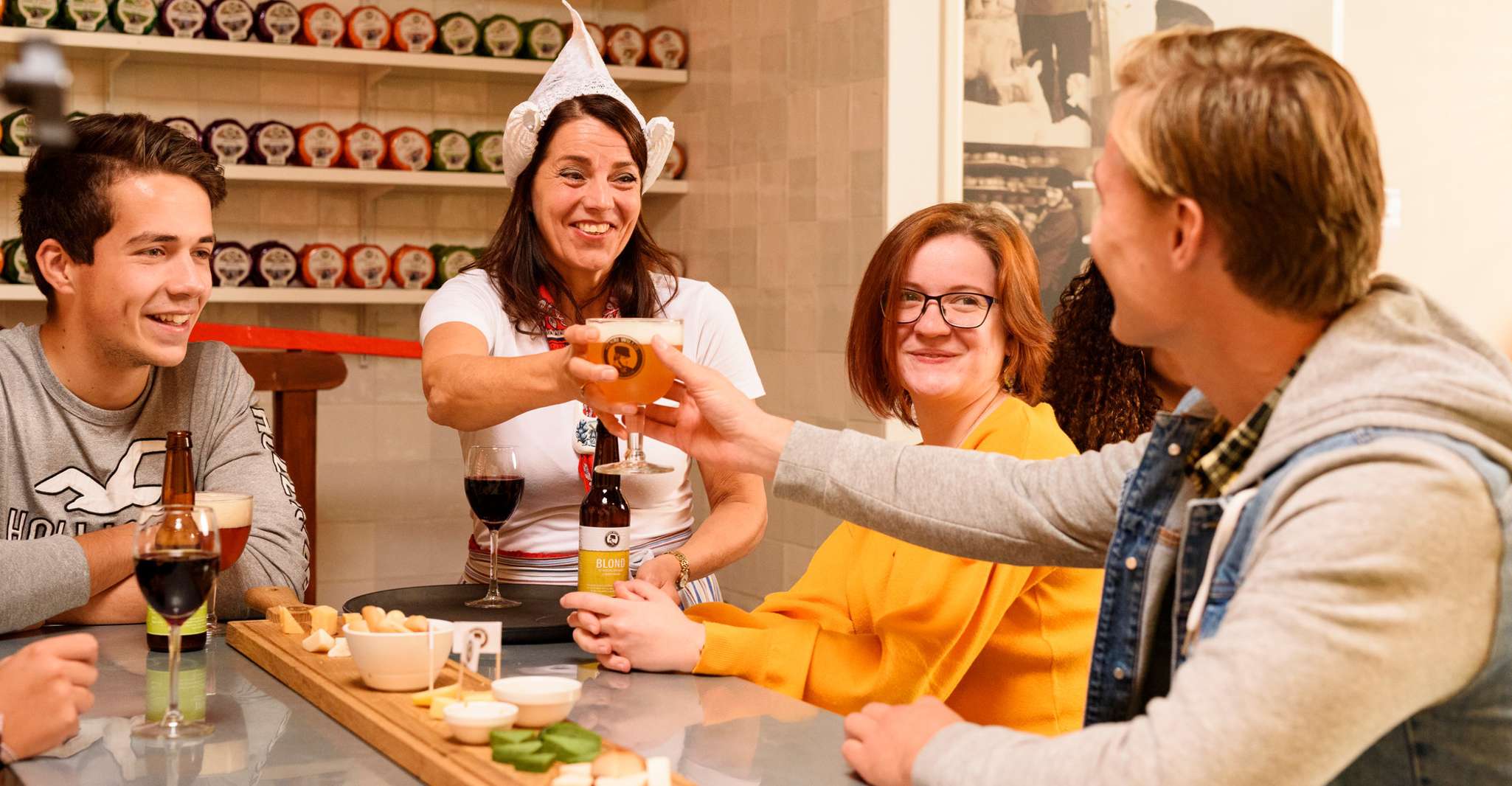 Amsterdam: Premium Henri Willig Cheese Tasting Experience photo 4