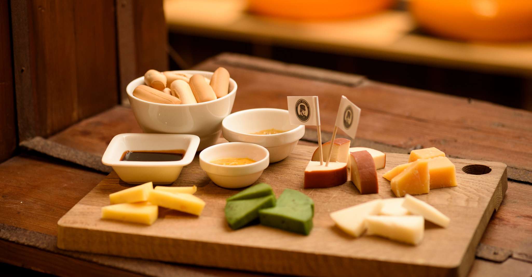 Amsterdam: Premium Henri Willig Cheese Tasting Experience photo 5