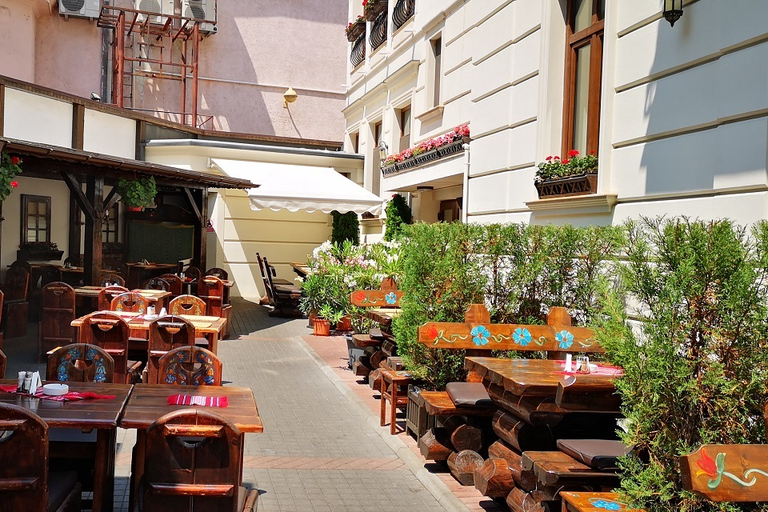 Bukarest: Street Food Tour med en lokal guide