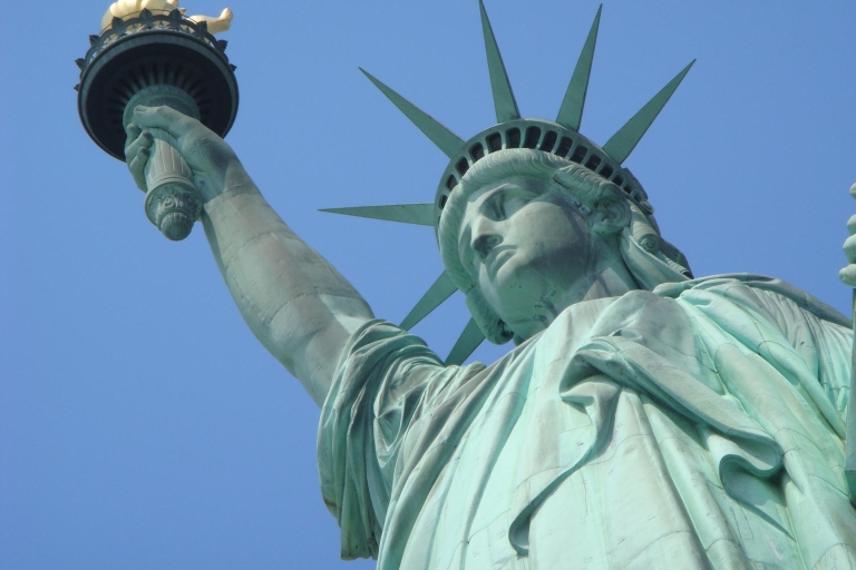 New York: 9/11 Memorial Museum & Statue of Liberty CruiseTour met Statue of Liberty Flex Ticket