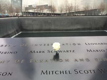 New York: 9/11 Memorial Museum & Freiheitsstatue per Boot New York: 9/11 Memorial Museum & Freiheitsstatue per Boot