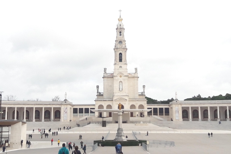 From Lisbon: Private Half-Day Fátima Tour