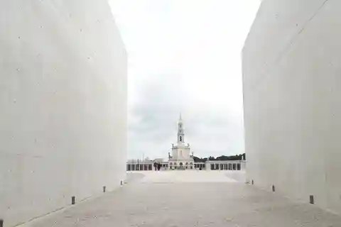 Da Lisbona: Tour privato di mezza giornata a Fátima
