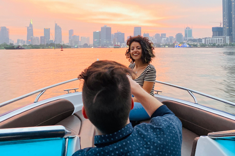 Ho Chi Minh City: Luxury Sunset Speedboat Tour with Cocktail